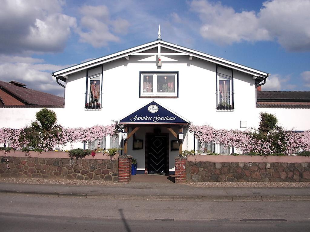 Jahnkes Gasthaus-Pension Garni Todesfelde Dış mekan fotoğraf